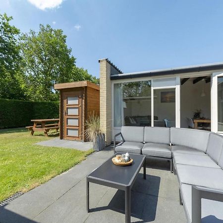 Contemporary Bungalow With Garden Sint Maartensvlotbrug المظهر الخارجي الصورة